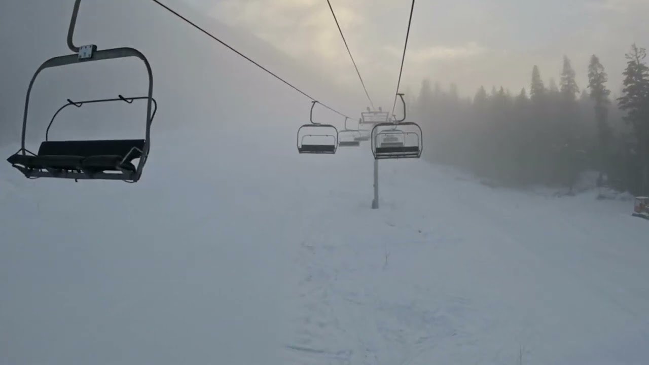 Creepy Fog Rolled In – Alyeska Resort Day Two – Haunted Lift Ride #alaska #snow #ski #skiing